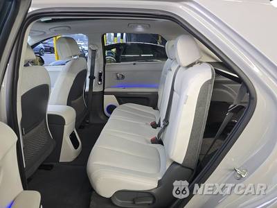 2024 Hyundai IONIQ 5 Limited - zdjęcie 13 z 26 - miniatura