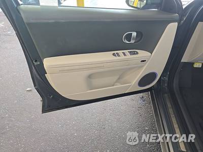 2024 Hyundai IONIQ 5 Limited - zdjęcie 9 z 32 - miniatura
