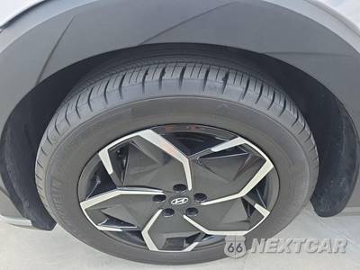 2024 Hyundai IONIQ 5 SE - zdjęcie 17 z 22 - miniatura