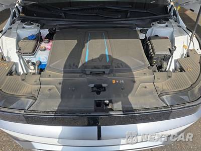 2024 Hyundai IONIQ 5 SE - zdjęcie 15 z 31 - miniatura