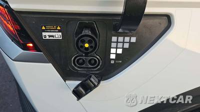 2024 Hyundai IONIQ 5 SE Standard Range - zdjęcie 18 z 25 - miniatura