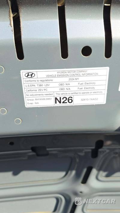 2024 Hyundai IONIQ 5 SE Standard Range - zdjęcie 18 z 21 - miniatura
