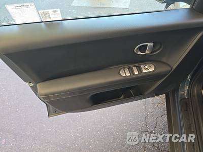 2024 Hyundai IONIQ 5 SE - zdjęcie 9 z 23 - miniatura
