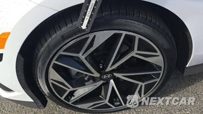 2023 Hyundai IONIQ 6 SEL - zdjęcie 24 z 30 - miniatura