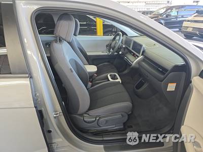 2024 Hyundai IONIQ 5 SE - zdjęcie 8 z 21 - miniatura