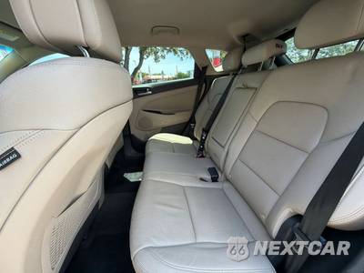 2017 Hyundai Tucson SE Plus - zdjęcie 12 z 25 - miniatura