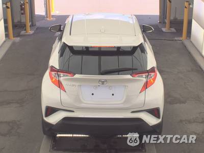 2020 Toyota C-HR XLE - zdjęcie 5 z 23 - miniatura