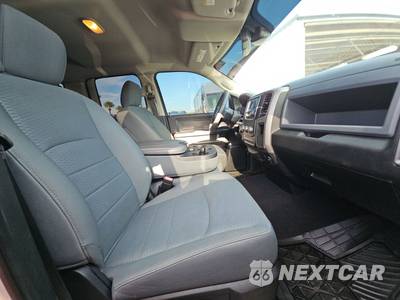 2019 Ram 1500 Classic Tradesman Extended Cab Medium Bed - zdjęcie 8 z 23 - miniatura