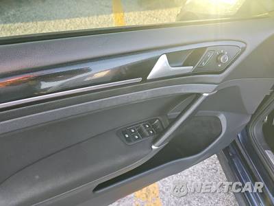 2016 Volkswagen Golf GTI SE Hatchback - zdjęcie 9 z 36 - miniatura