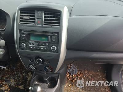 2015 Nissan Versa - zdjęcie 11 z 17 - miniatura