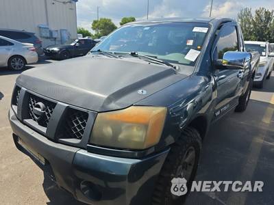 2005 Nissan TITAN SE Extended Cab Medium Bed