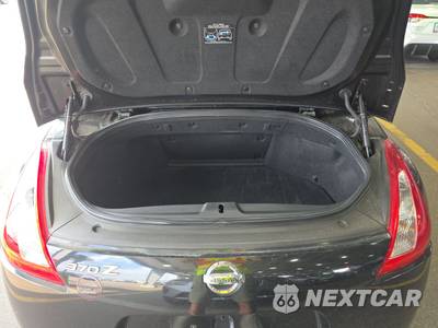 2011 Nissan 370Z Touring Convertible - zdjęcie 16 z 33 - miniatura