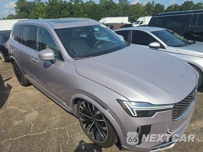 2026 Volvo XC90 B6 Plus 7-Passenger - zdjęcie 3 z 26 - miniatura