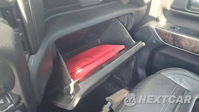 2021 GMC Sierra 2500 Denali HD Crew Cab Medium Bed - zdjęcie 23 z 41 - miniatura