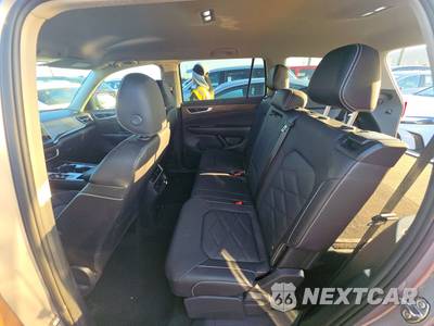 2025 Volkswagen Atlas 2.0T SE w/Technology - zdjęcie 13 z 22 - miniatura