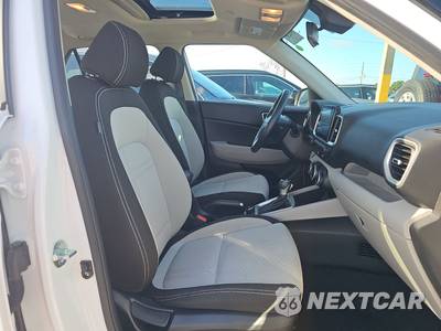 2025 Hyundai Venue SEL - zdjęcie 8 z 27 - miniatura