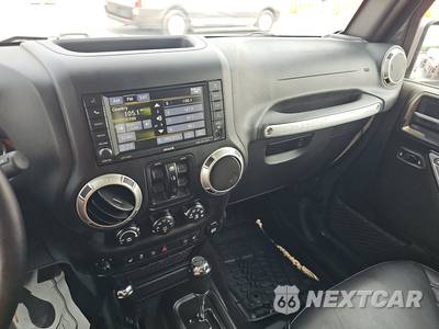 2017 Jeep Wrangler Unlimited Chief Edition - zdjęcie 11 z 36 - miniatura