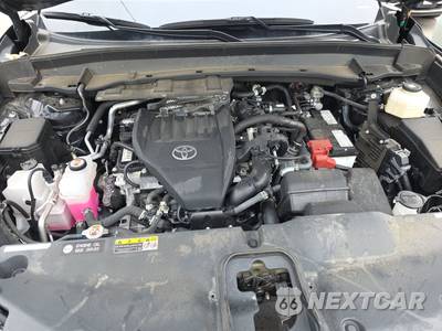 2025 Toyota Grand Highlander XLE - zdjęcie 16 z 32 - miniatura