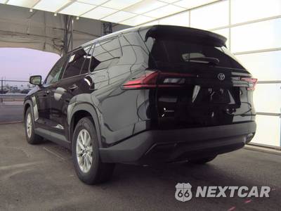 2025 Toyota Grand Highlander XLE - zdjęcie 6 z 29 - miniatura