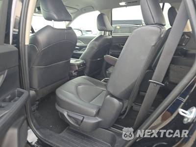 2025 Toyota Grand Highlander XLE - zdjęcie 13 z 29 - miniatura
