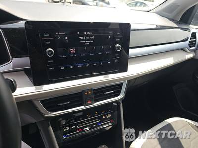 2025 Volkswagen Taos SE - zdjęcie 11 z 42 - miniatura