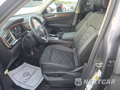 2025 Volkswagen Atlas 2.0T SE w/Technology - zdjęcie 7 z 38 - miniatura