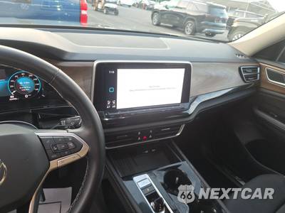 2025 Volkswagen Atlas 2.0T SE w/Technology - zdjęcie 11 z 38 - miniatura