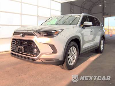 2025 Toyota Grand Highlander XLE - zdjęcie 1 z 29 - miniatura