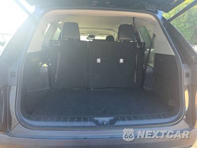 2025 Toyota Grand Highlander XLE - zdjęcie 17 z 22 - miniatura