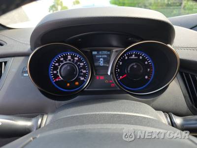 2013 Hyundai Genesis Coupe 2.0T R-Spec - zdjęcie 12 z 36 - miniatura