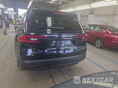 2025 Toyota Grand Highlander XLE - zdjęcie 5 z 30 - miniatura