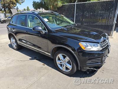 2013 Volkswagen Touareg Hybrid - zdjęcie 3 z 55 - miniatura
