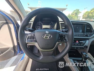 2017 Hyundai Elantra SE Sedan - zdjęcie 10 z 43 - miniatura