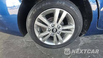 2017 Hyundai Elantra SE Sedan - zdjęcie 24 z 43 - miniatura