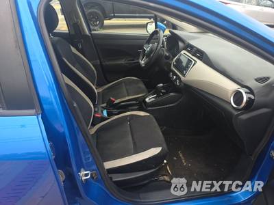 2021 Nissan Versa SV - zdjęcie 8 z 33 - miniatura
