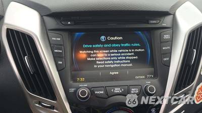2013 Hyundai Veloster w/Black Interior - zdjęcie 18 z 46 - miniatura