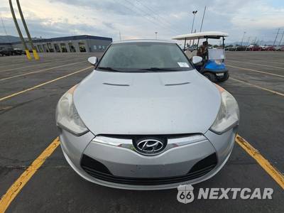 2013 Hyundai Veloster w/Black Interior - zdjęcie 2 z 46 - miniatura