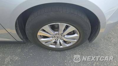 2015 Honda Odyssey EX 118.1" WB - zdjęcie 20 z 36 - miniatura