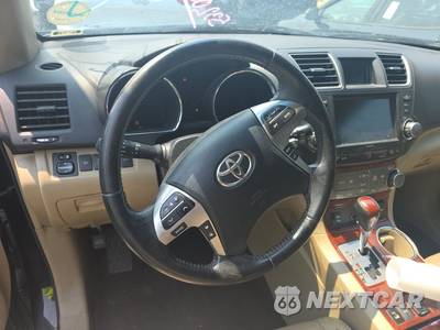 2011 Toyota Highlander Limited - zdjęcie 10 z 34 - miniatura