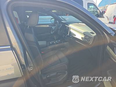 2025 Volkswagen Atlas Cross Sport 2.0T SE w/Technology - zdjęcie 8 z 24 - miniatura