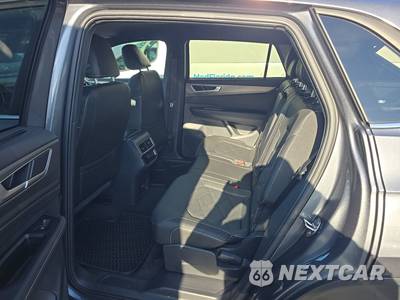 2025 Volkswagen Atlas Cross Sport 2.0T SE w/Technology - zdjęcie 13 z 24 - miniatura