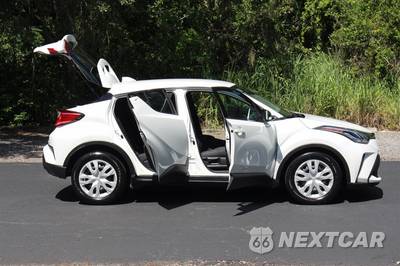 2021 Toyota C-HR LE - zdjęcie 17 z 48 - miniatura