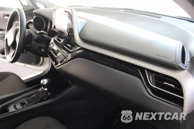 2021 Toyota C-HR LE - zdjęcie 34 z 48 - miniatura