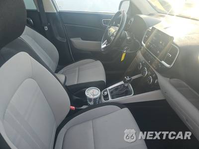2021 Hyundai Venue SEL - zdjęcie 14 z 26 - miniatura