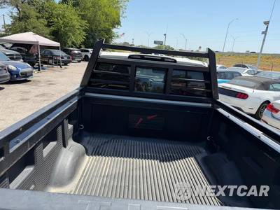 2018 Nissan TITAN SV Crew Cab Short Bed - zdjęcie 5 z 14 - miniatura