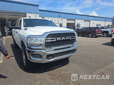 2020 Ram 2500 Tradesman Crew Cab Medium Bed - zdjęcie 3 z 33 - miniatura