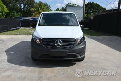 2023 Mercedes-Benz Metris Cargo Van 126.0" WB - zdjęcie 2 z 16 - miniatura
