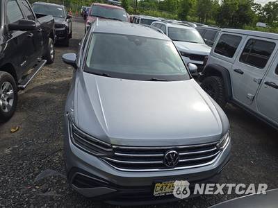 2023 Volkswagen Tiguan SE - zdjęcie 2 z 21 - miniatura