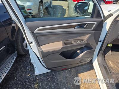 2023 Volkswagen Atlas 2.0T SE w/Technology - zdjęcie 9 z 28 - miniatura