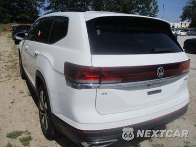 2025 Volkswagen Atlas 2.0T SE w/Technology - zdjęcie 13 z 29 - miniatura